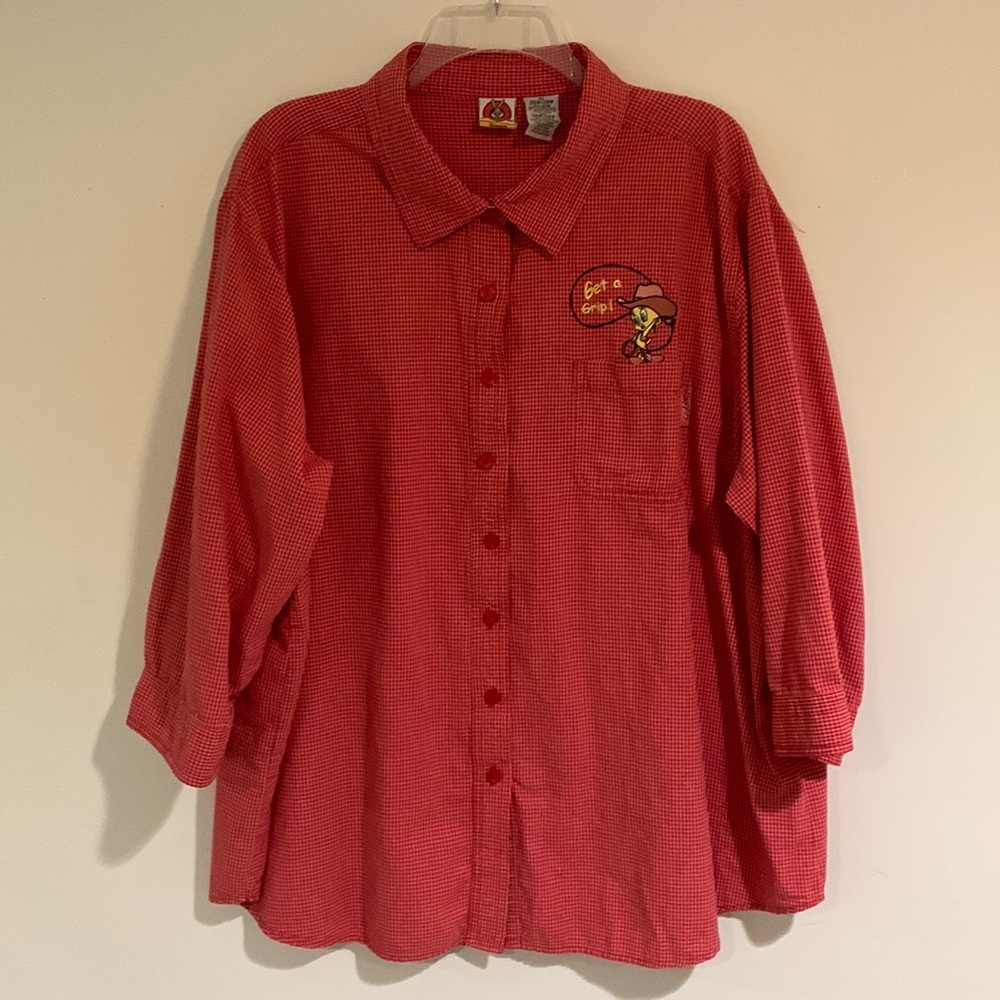 Looney Tunes Tweety Red Checked 3/4 length sleeve button down shirt, 26/28
